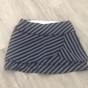 Athleta workout skirt
